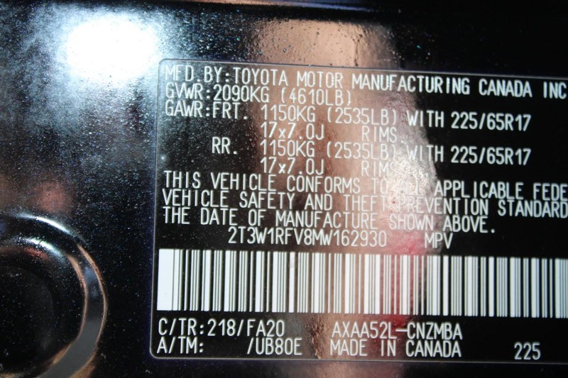 Toyota RAV4 Vehicle Image 26