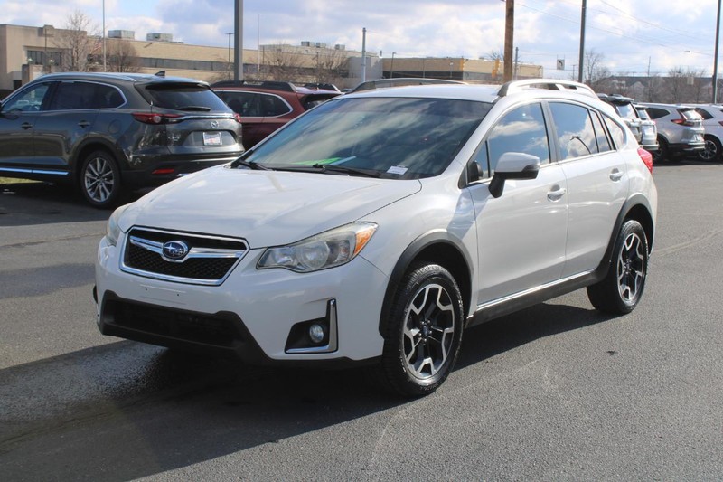 Subaru Crosstrek Vehicle Image 08