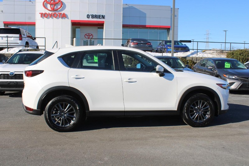 Mazda CX-5 Vehicle Image 02