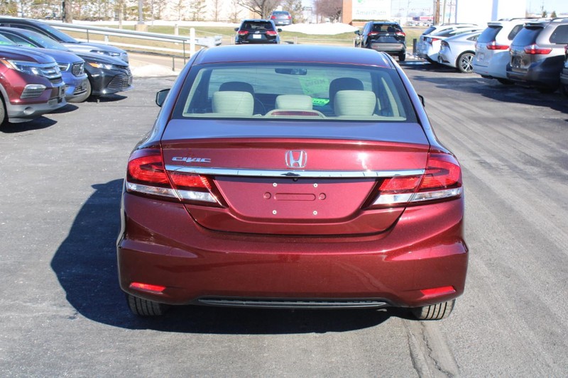 Honda Civic Sedan Vehicle Image 04