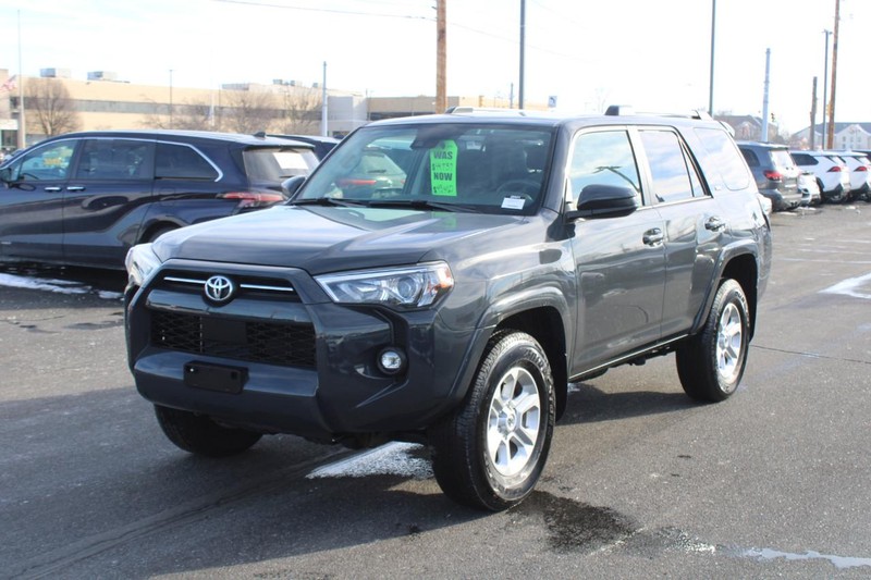 Toyota 4Runner Vehicle Image 08