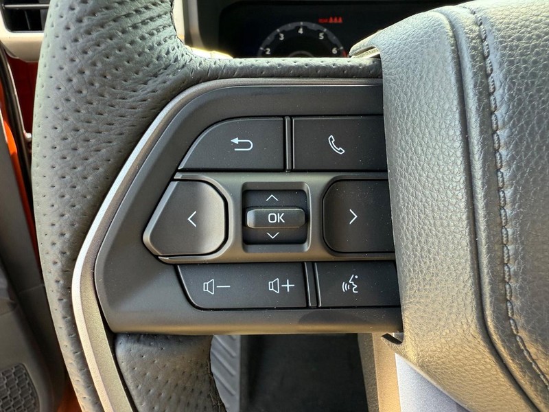 Toyota Tacoma 4WD Vehicle Image 07