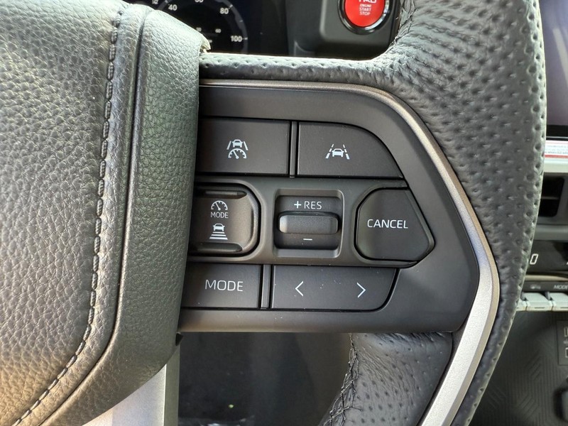 Toyota Tacoma 4WD Vehicle Image 08
