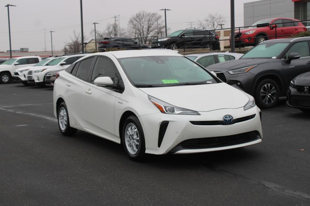 more details - toyota prius