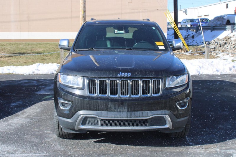 Jeep Grand Cherokee Vehicle Image 02