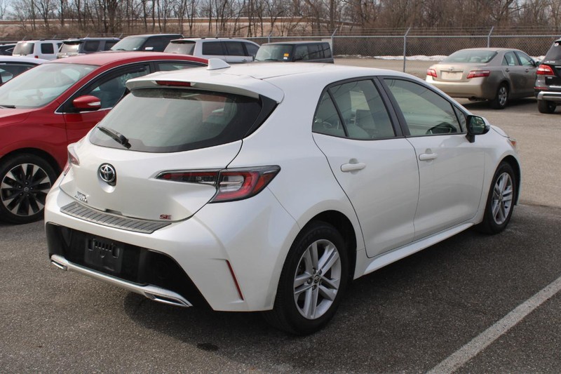 Toyota Corolla Hatchback Vehicle Image 03