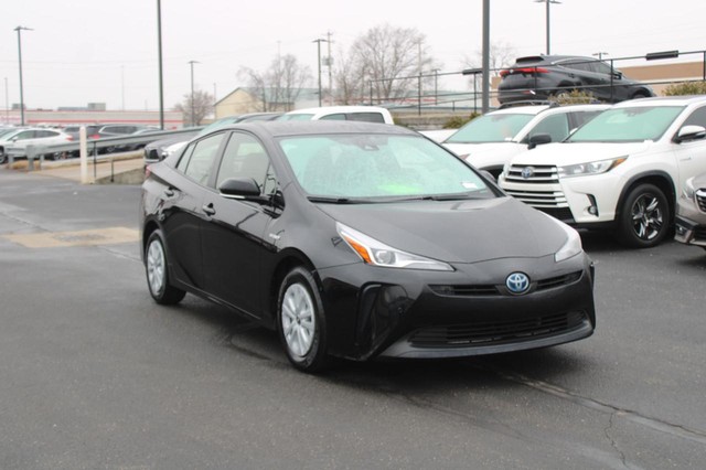 more details - toyota prius