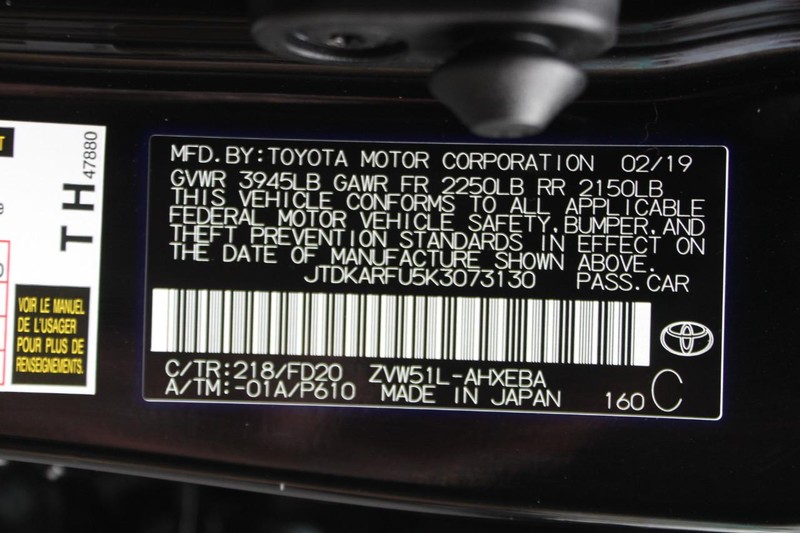 Toyota Prius Vehicle Image 24