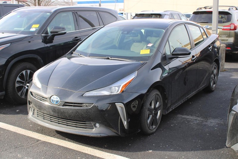 Toyota Prius Vehicle Image 03