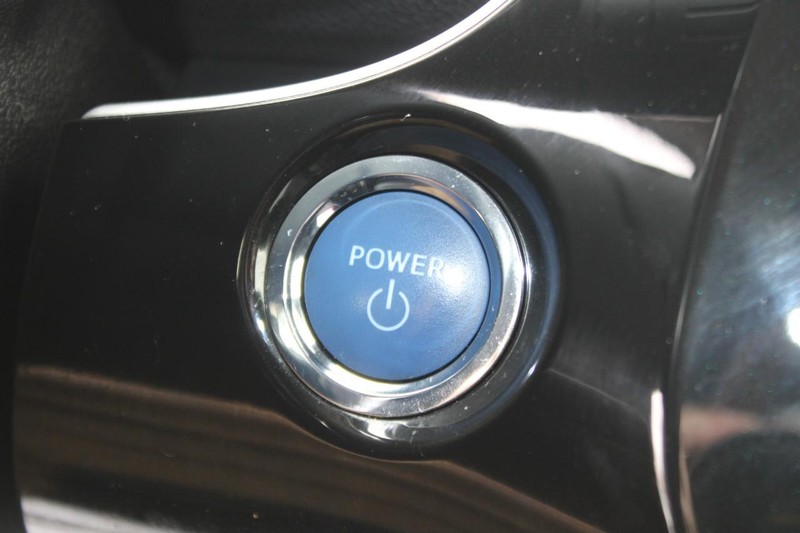 Toyota Prius Vehicle Image 15