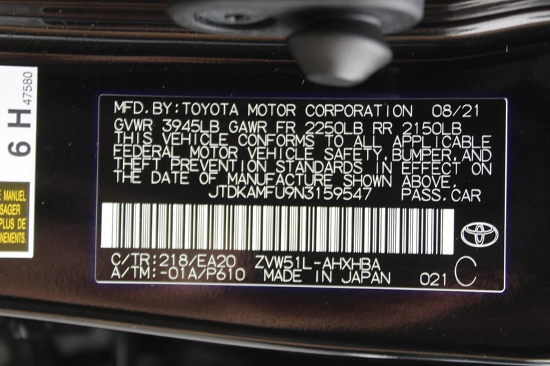 Toyota Prius Vehicle Image 25
