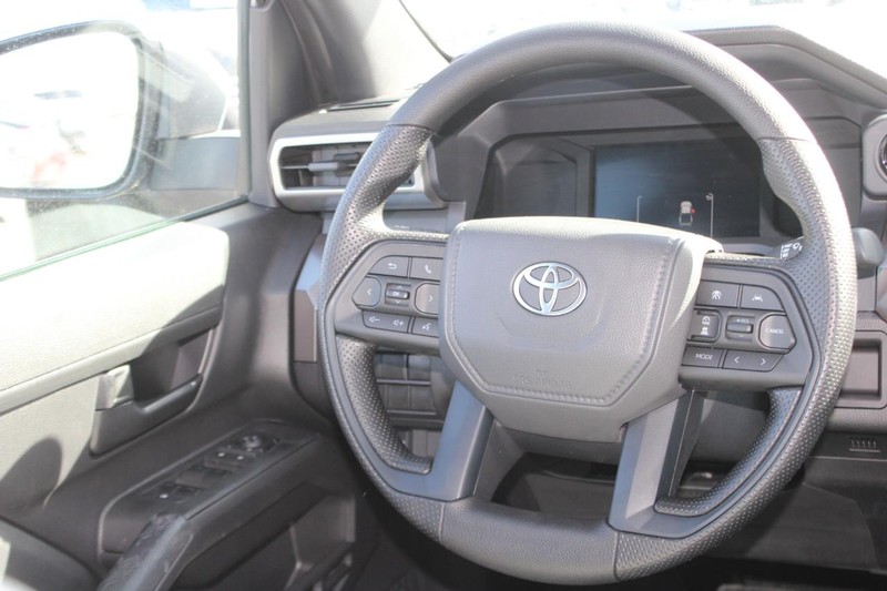Toyota Tacoma 4WD Vehicle Image 06
