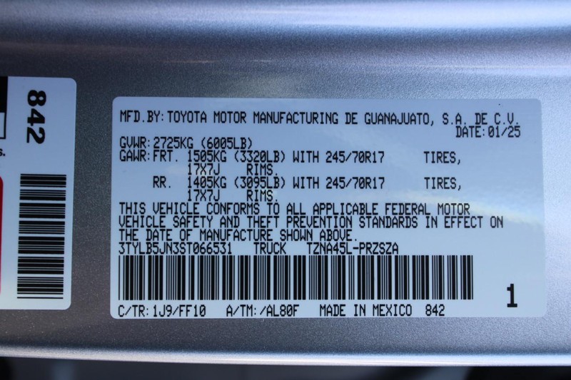 Toyota Tacoma 4WD Vehicle Image 19