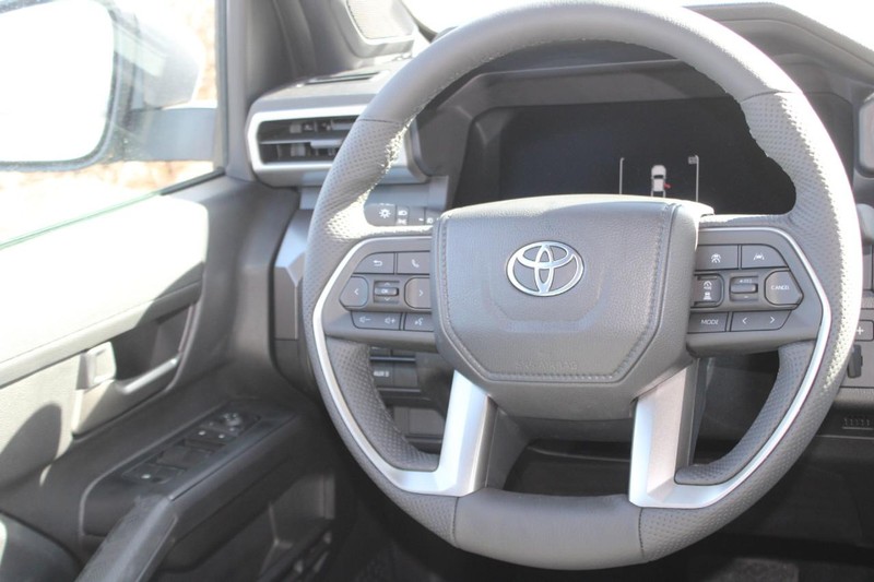 Toyota Tacoma 4WD Vehicle Image 07