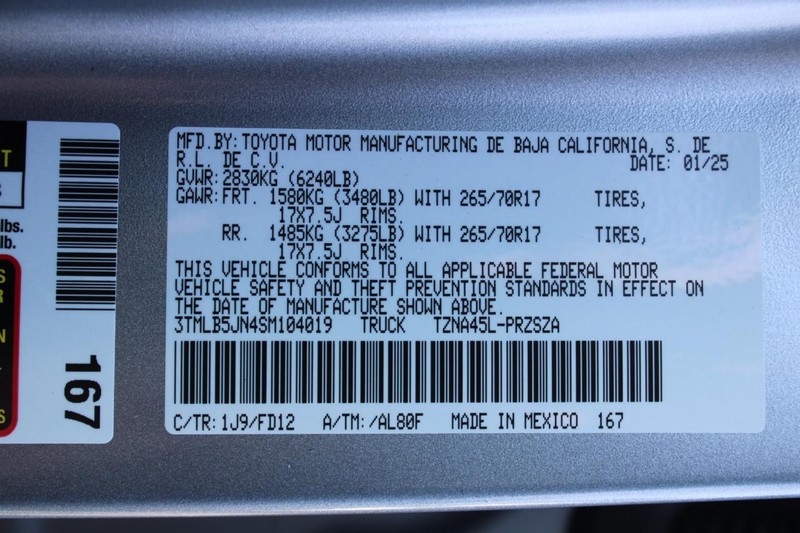 Toyota Tacoma 4WD Vehicle Image 21
