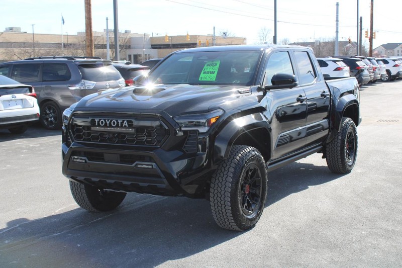 Toyota Tacoma 4WD Hybrid Vehicle Image 08