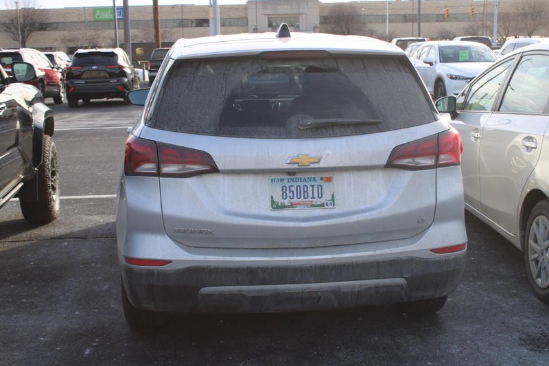 Chevrolet Equinox Vehicle Image 04