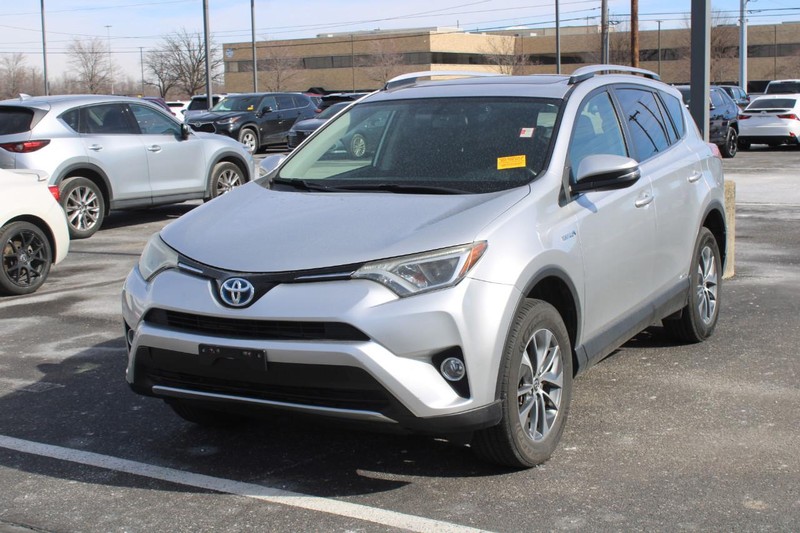 Toyota RAV4 Hybrid Vehicle Image 02