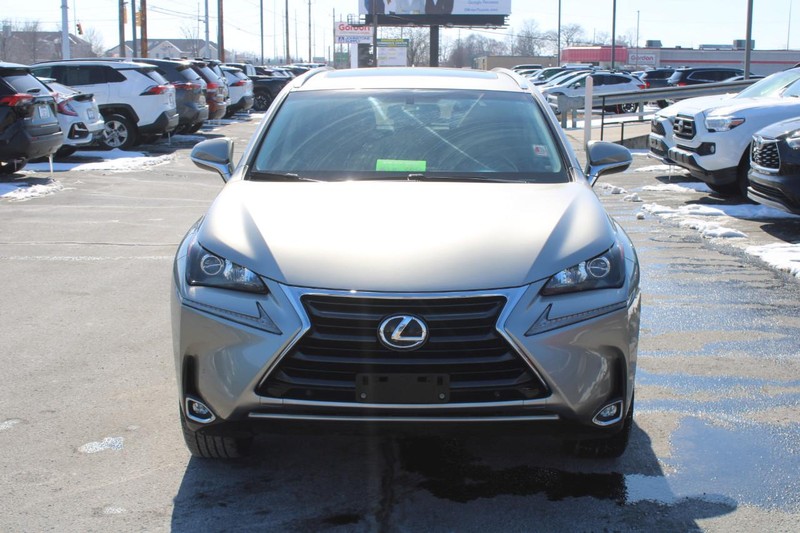 Lexus NX 200t Vehicle Image 10