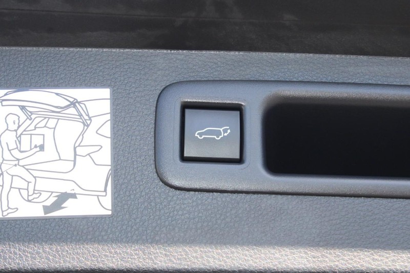 Toyota Highlander Vehicle Image 08