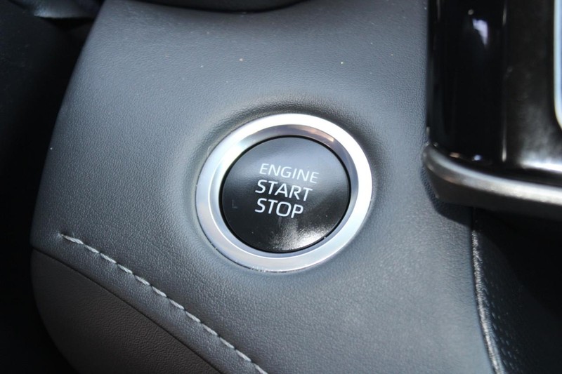 Toyota Highlander Vehicle Image 18