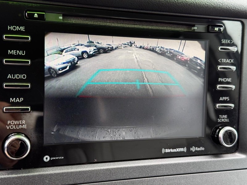 Toyota Sienna Vehicle Image 21
