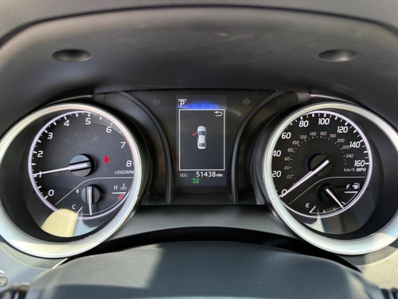 Toyota Camry Vehicle Image 20
