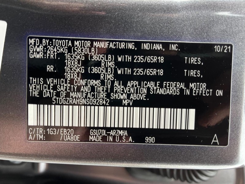 Toyota Highlander Vehicle Image 29