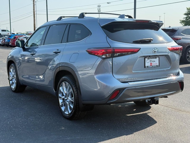 Toyota Highlander Vehicle Image 05