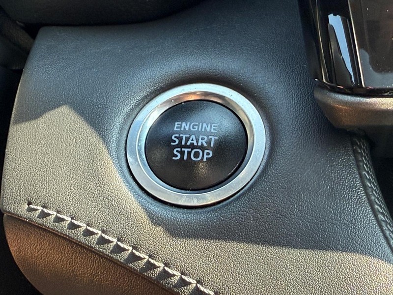 Toyota Highlander Vehicle Image 18