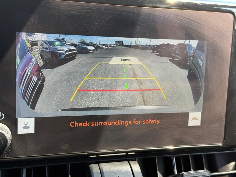 Toyota RAV4 Vehicle Image 17