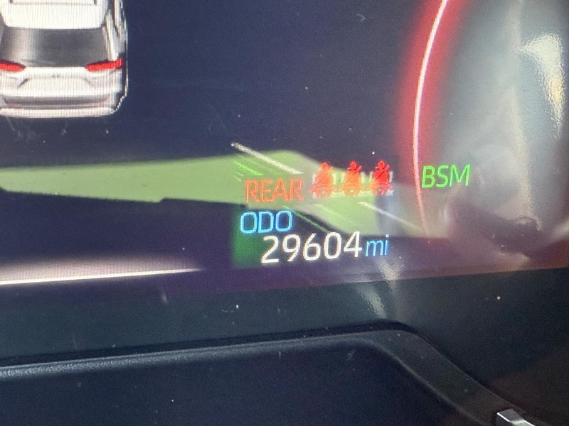 Toyota RAV4 Vehicle Image 22