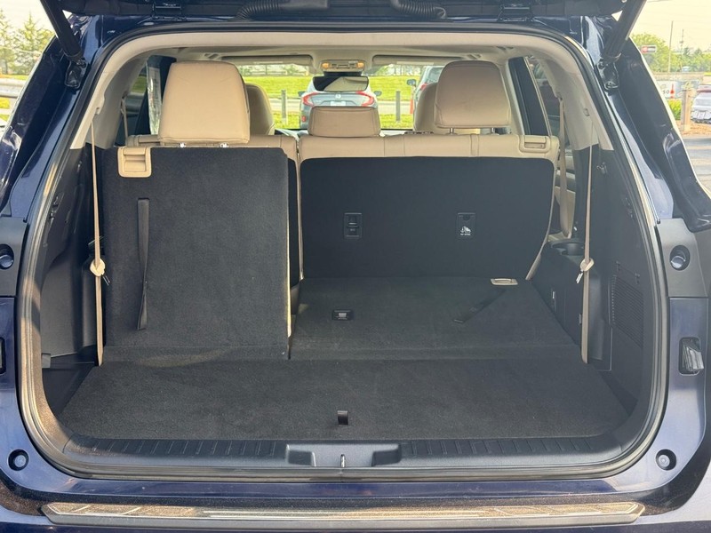 Toyota Highlander Vehicle Image 06