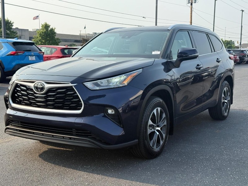 Toyota Highlander Vehicle Image 08