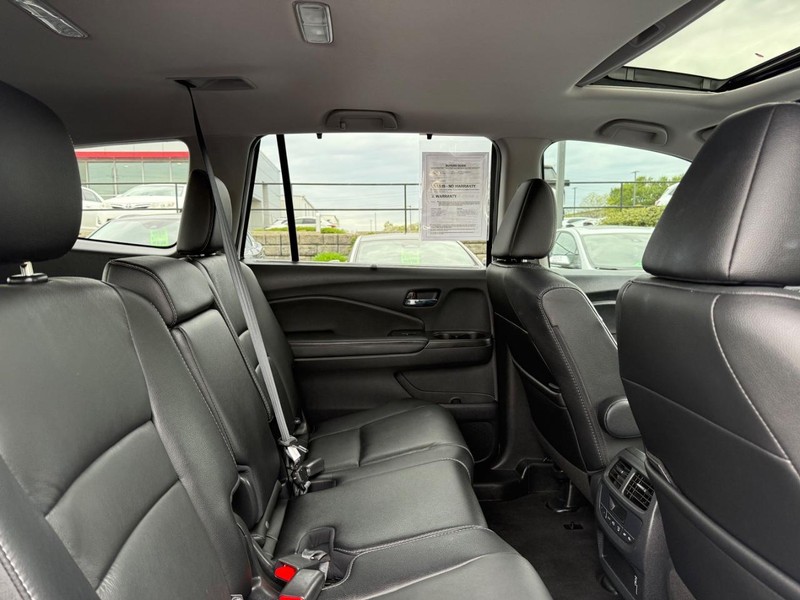 Honda Pilot Vehicle Image 11