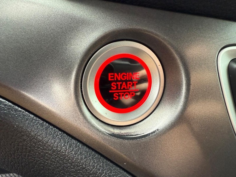 Honda Pilot Vehicle Image 17