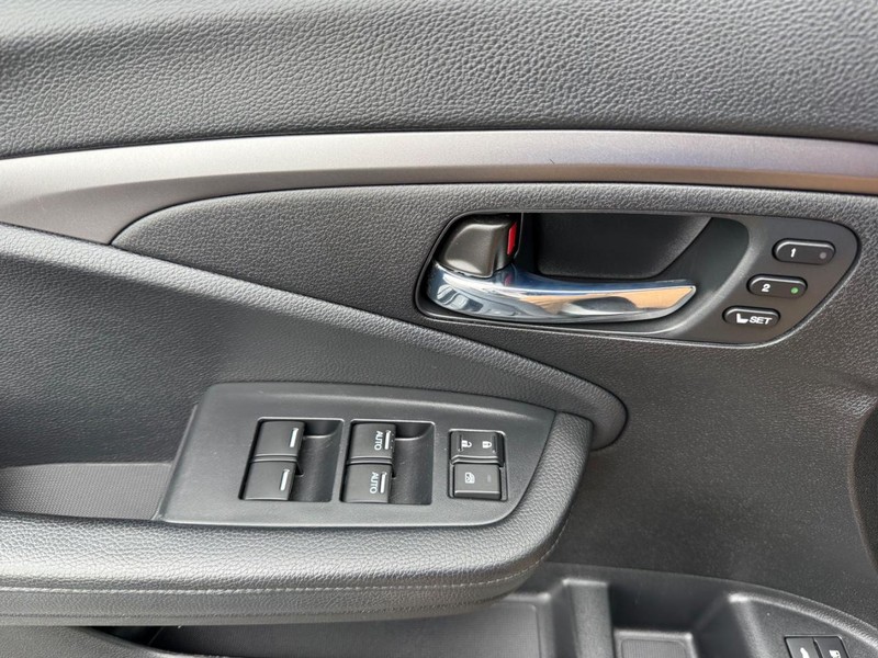 Honda Pilot Vehicle Image 26