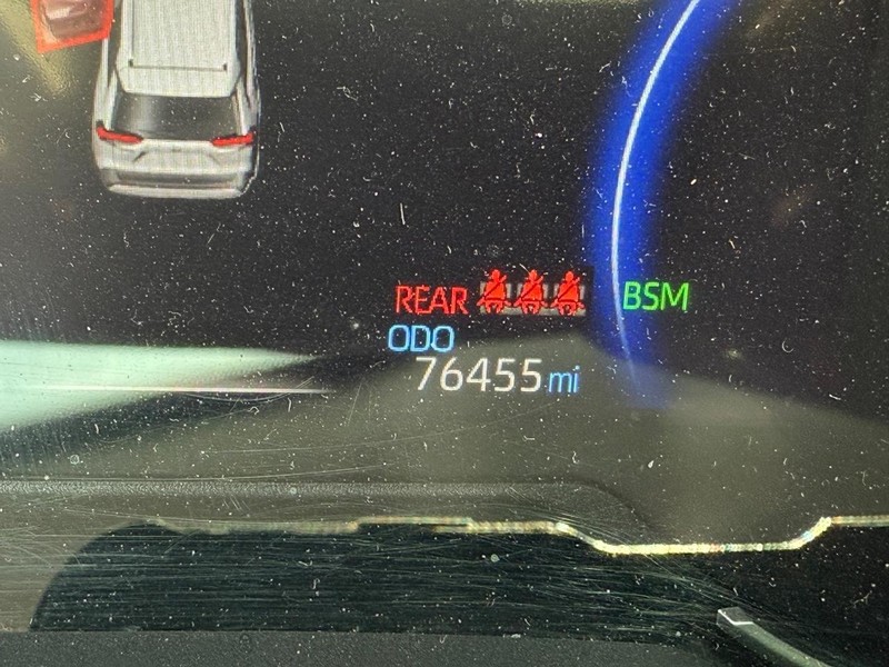 Toyota RAV4 Hybrid Vehicle Image 25