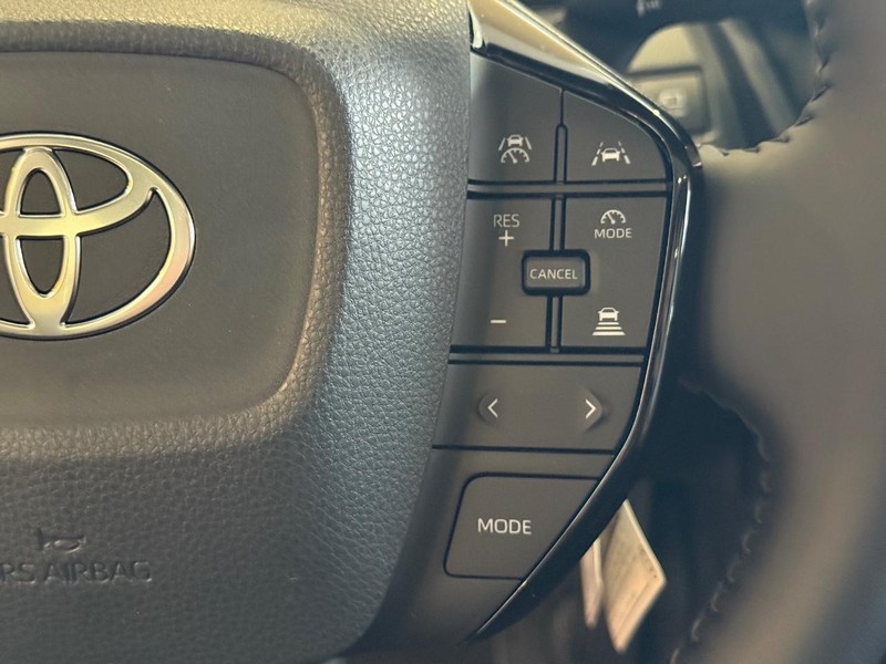Toyota Prius Vehicle Image 10