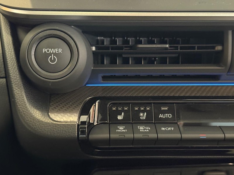 Toyota Prius Vehicle Image 13
