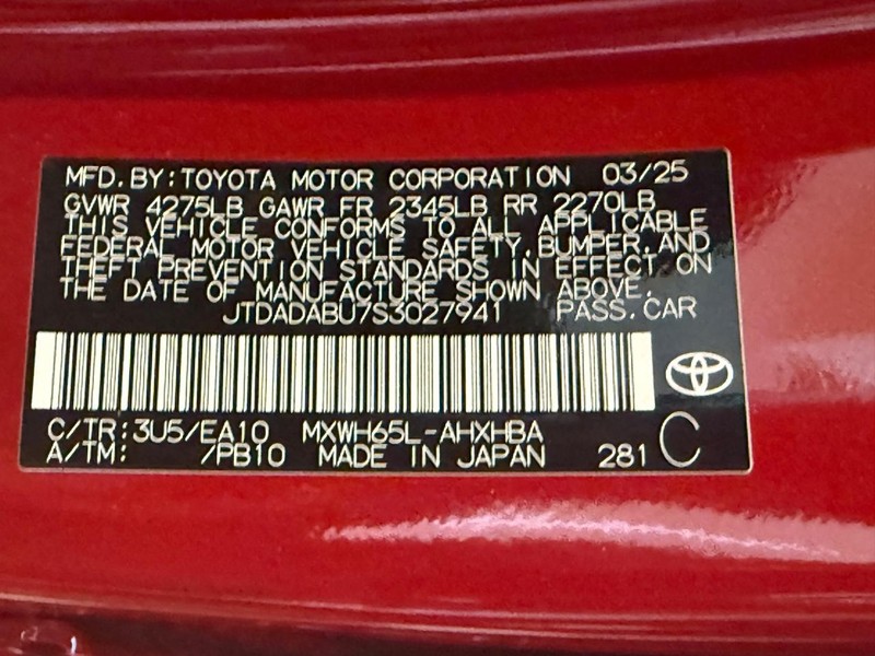 Toyota Prius Vehicle Image 21