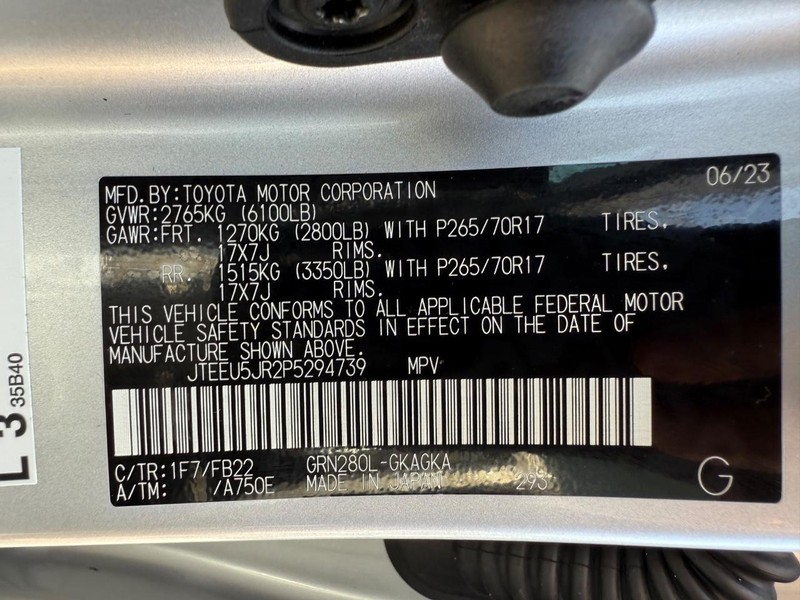 Toyota 4Runner Vehicle Image 25