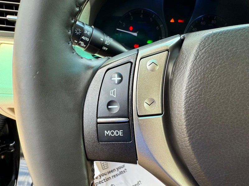 Lexus RX 350 Vehicle Image 15