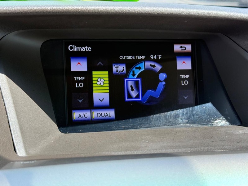 Lexus RX 350 Vehicle Image 19