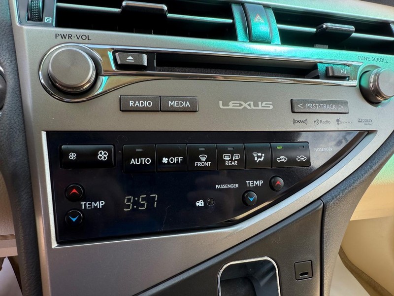 Lexus RX 350 Vehicle Image 21