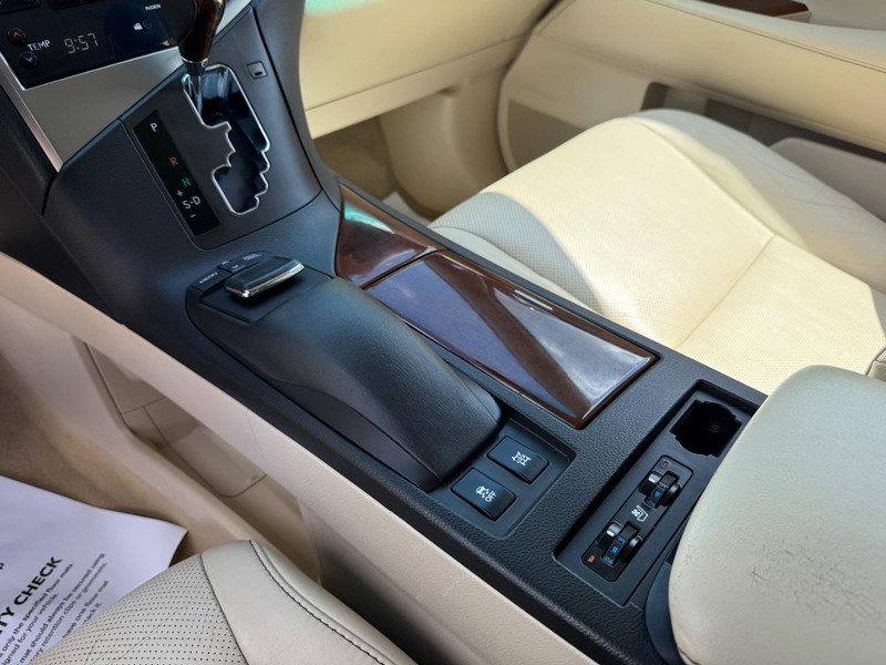 Lexus RX 350 Vehicle Image 22