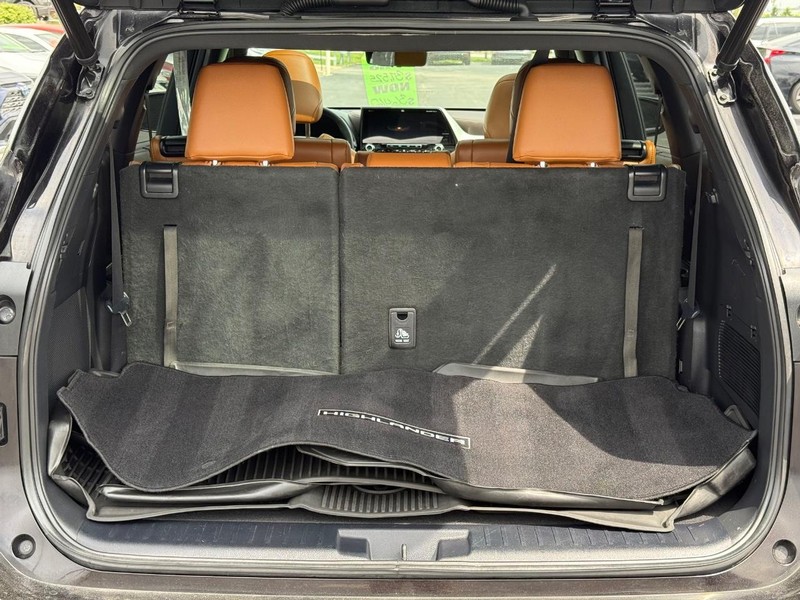 Toyota Highlander Vehicle Image 07