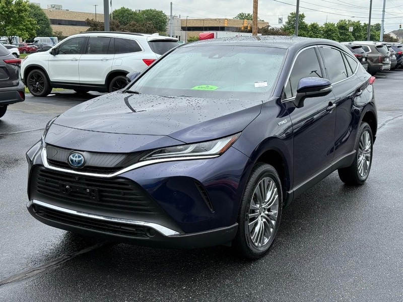Toyota Venza Vehicle Image 09