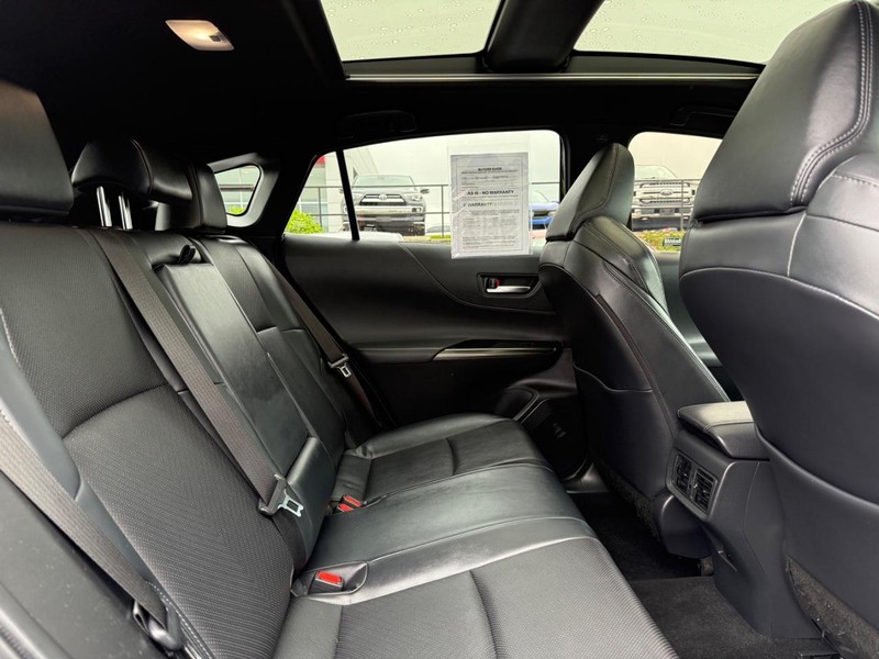 Toyota Venza Vehicle Image 11