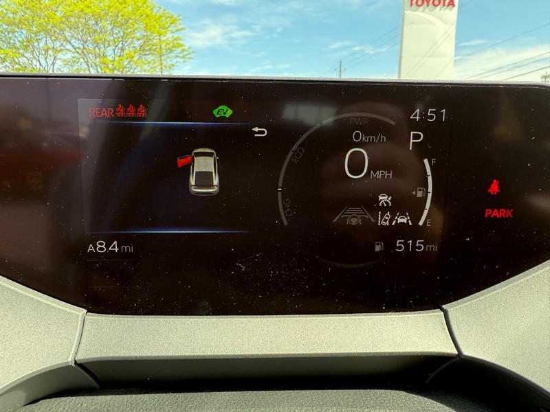 Toyota Prius Vehicle Image 17
